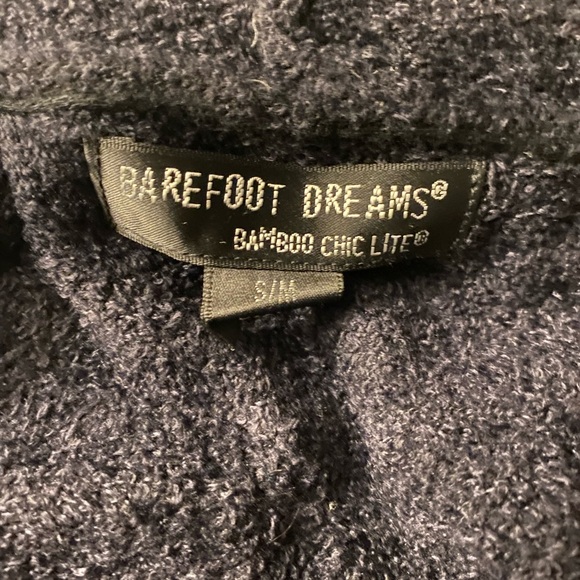 Barefoot Dreams cardigan - Picture 2 of 7